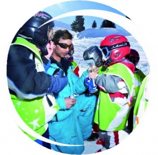  生活滑雪学校的